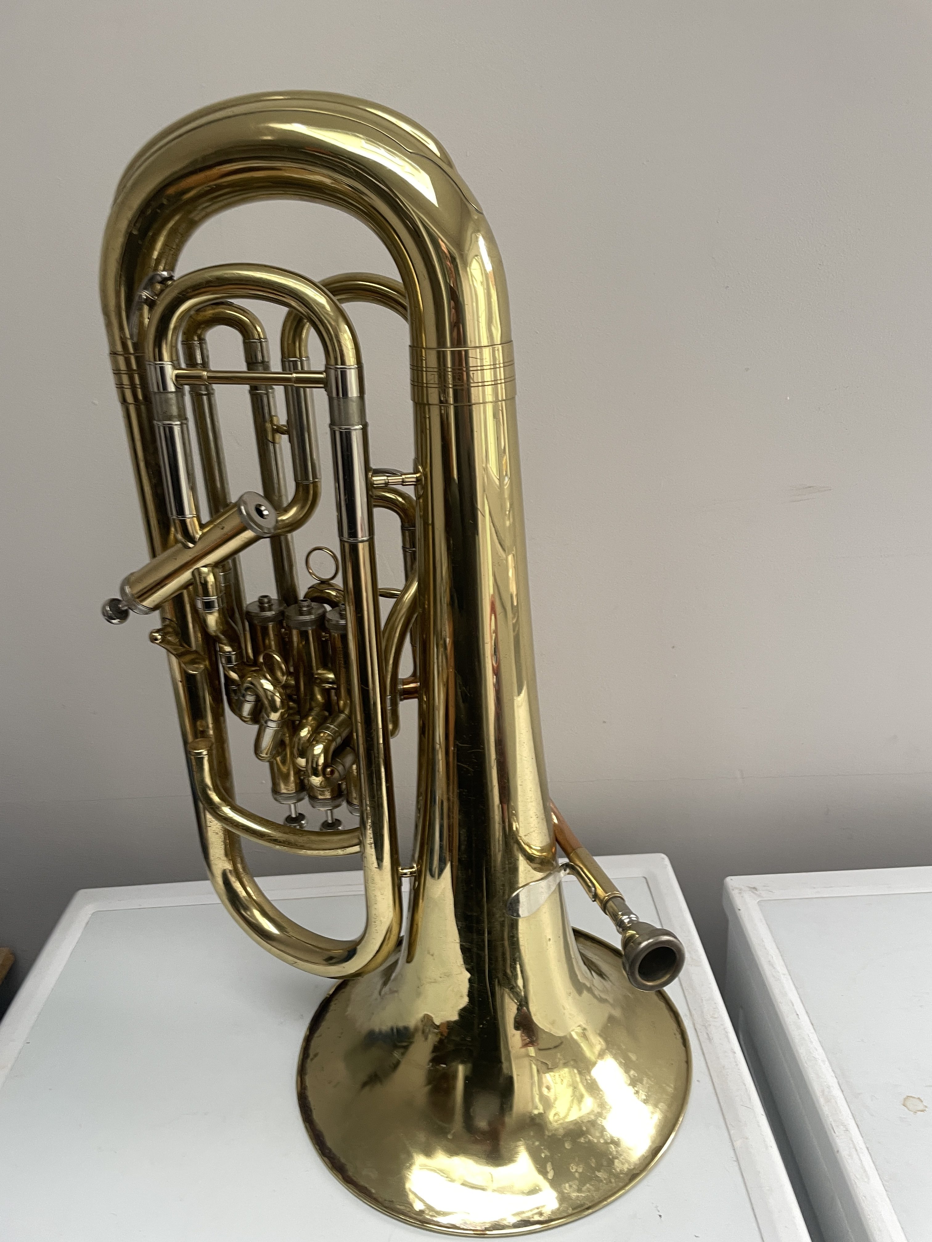 Read more about the article Helious 4 Valve Euphonium